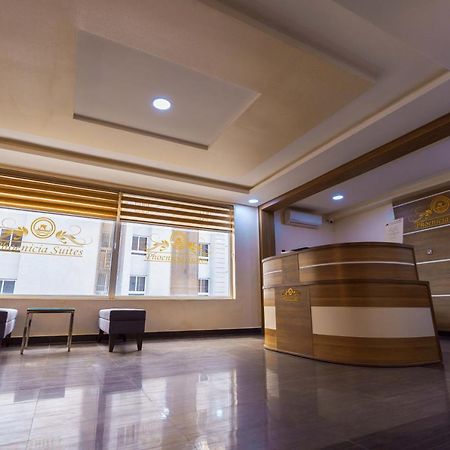 Phoenicia Suites Wupa المظهر الخارجي الصورة