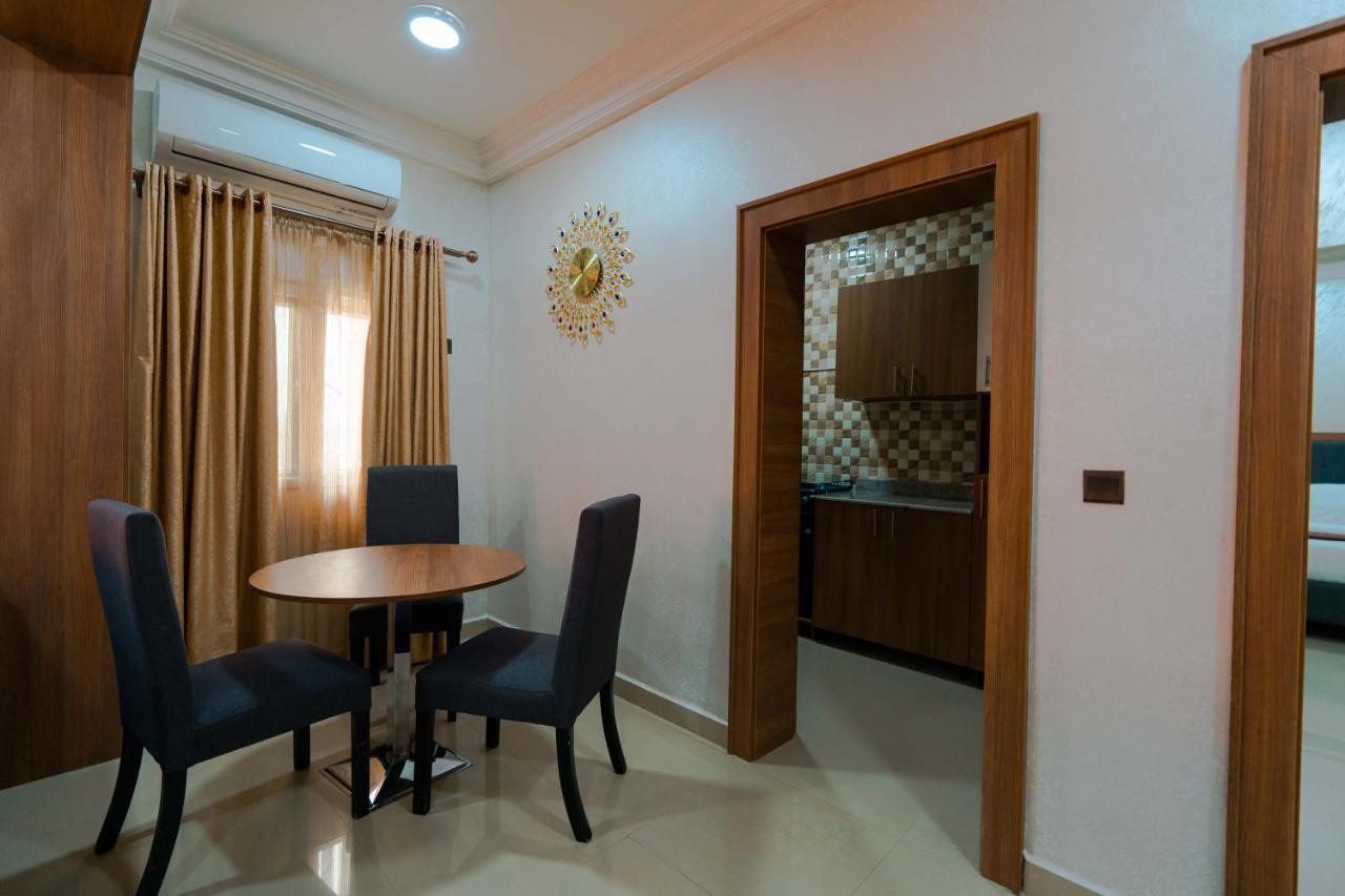 Phoenicia Suites Wupa المظهر الخارجي الصورة